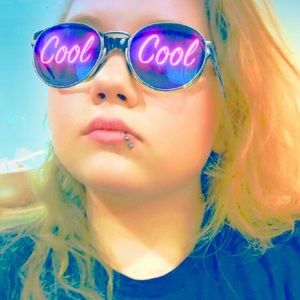 Meet your Posher, Kelsey